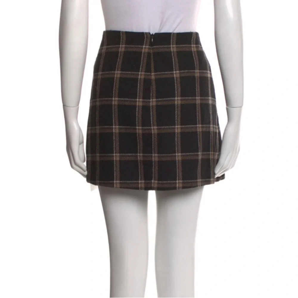 Reformation Black and Gray Checkered Mini Skirt - Picture 4 of 7